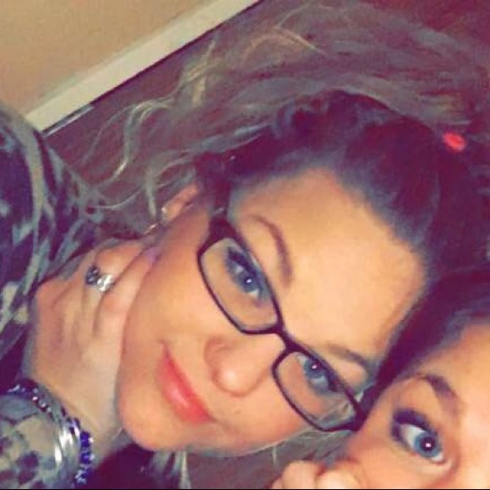 Meet your Posher, Jessica